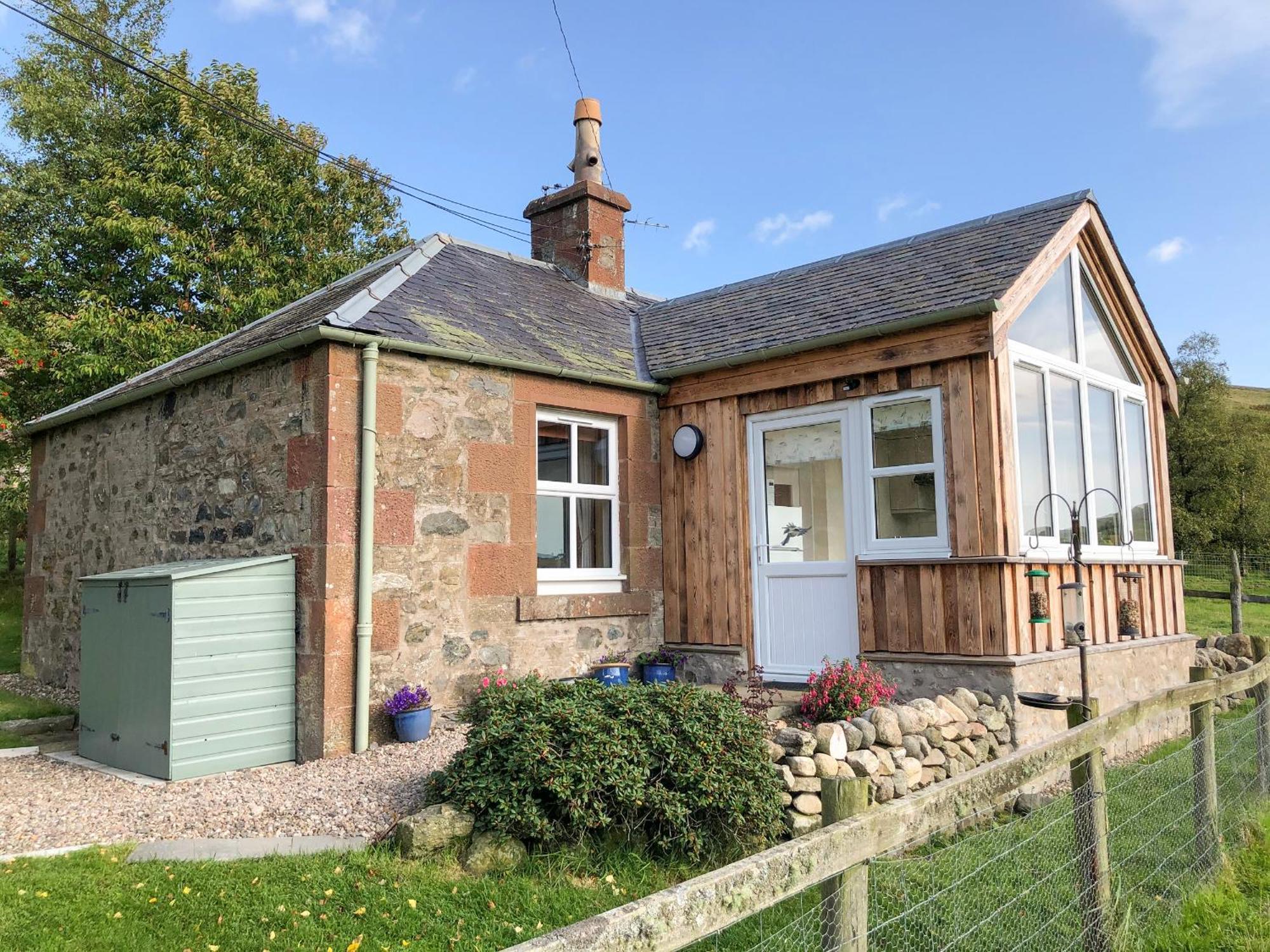 The Bothy Villa Kirriemuir Luaran gambar